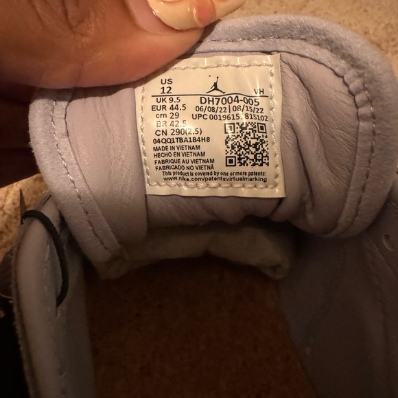 grey and purple airforces - Picture 2 of 4